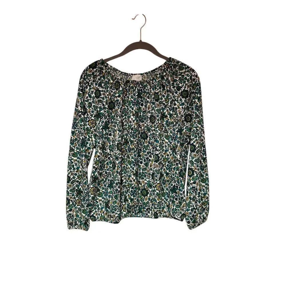 Loft Woman’s floral Long Sleeve Paisley Print Blouse size small